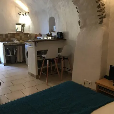 Joli Studio Ile Rousse Santa-Reparata-di-Balagna