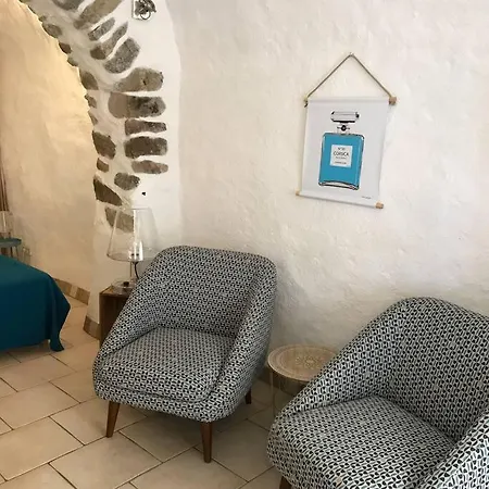 Joli Studio Ile Rousse דירה *